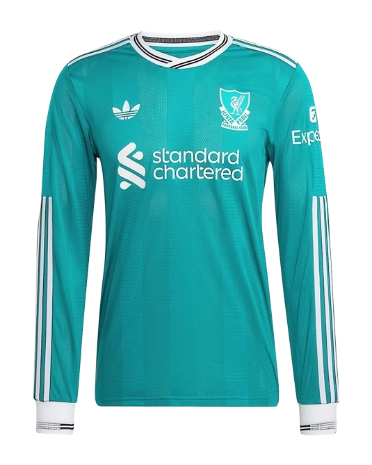 третий лонгслив Liverpool, вид спереди