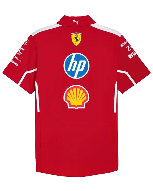 Поло Scuderia Ferrari красного и белого цвета, вид сзади